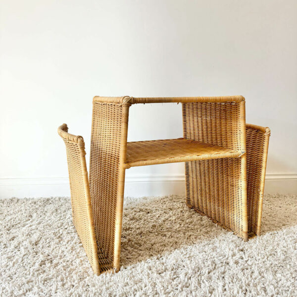 Table d'appoint en rotin – Image 3