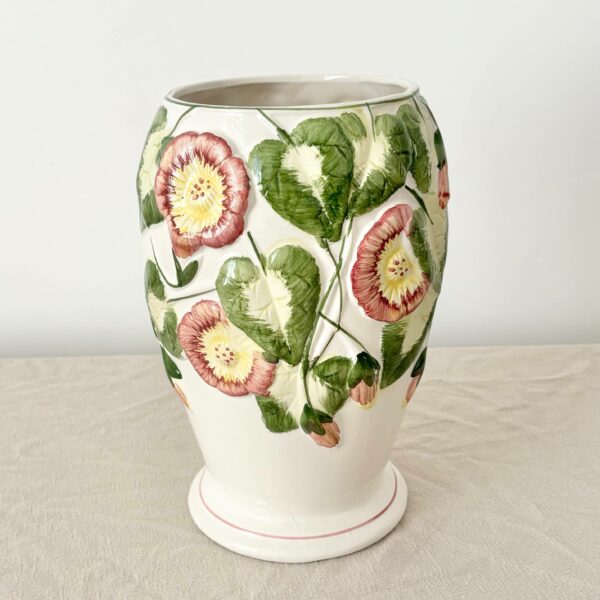 Vase en barbotine