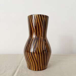 Vase à rayures vintage
